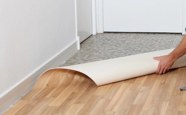 Укладка линолеума на старый линолеум