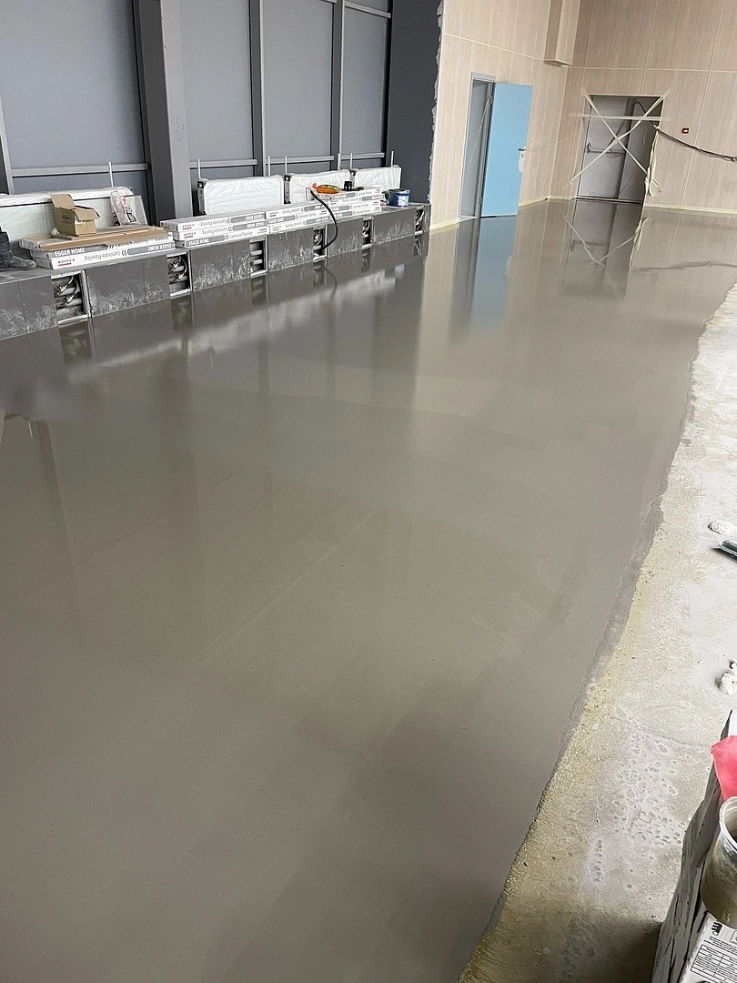 Укладка линолеума в дворце бильярдного спорта 4