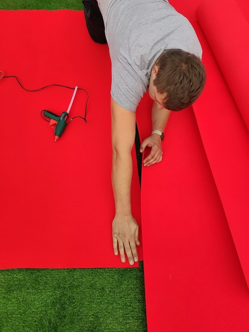 Укладка дорожки для Paris  Saint-Germain Academy Russia 11