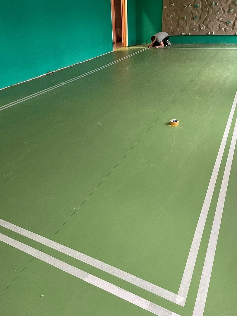 Укладка линолеума в школе №2087