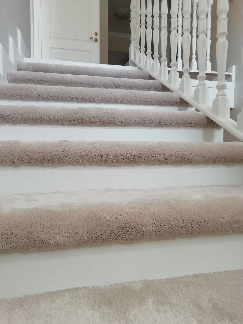 Укладка ковролина в коттедже