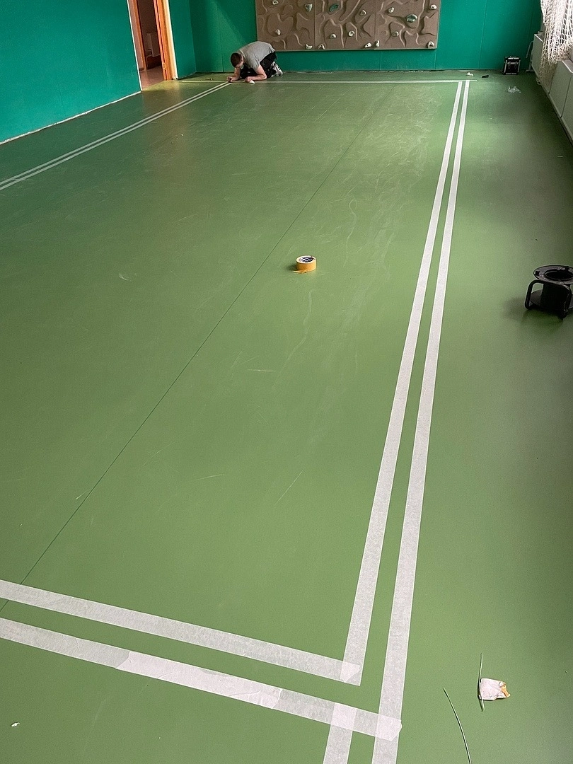 Укладка линолеума в школе №2087 7