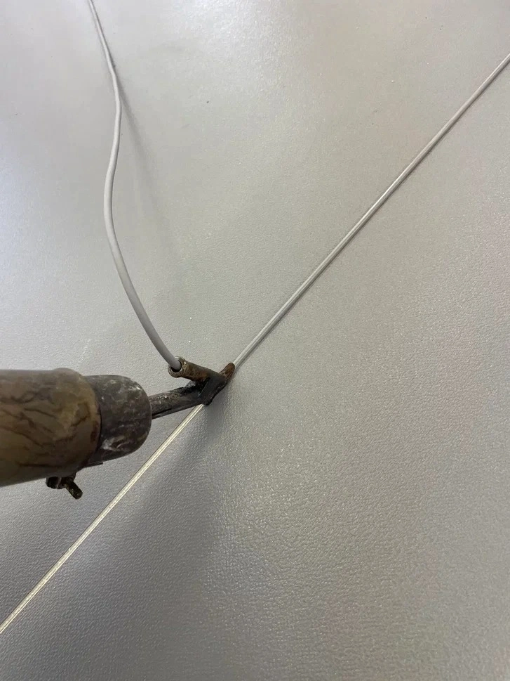 Укладка линолеума в МОУ школа имени А. П. Чехова 12