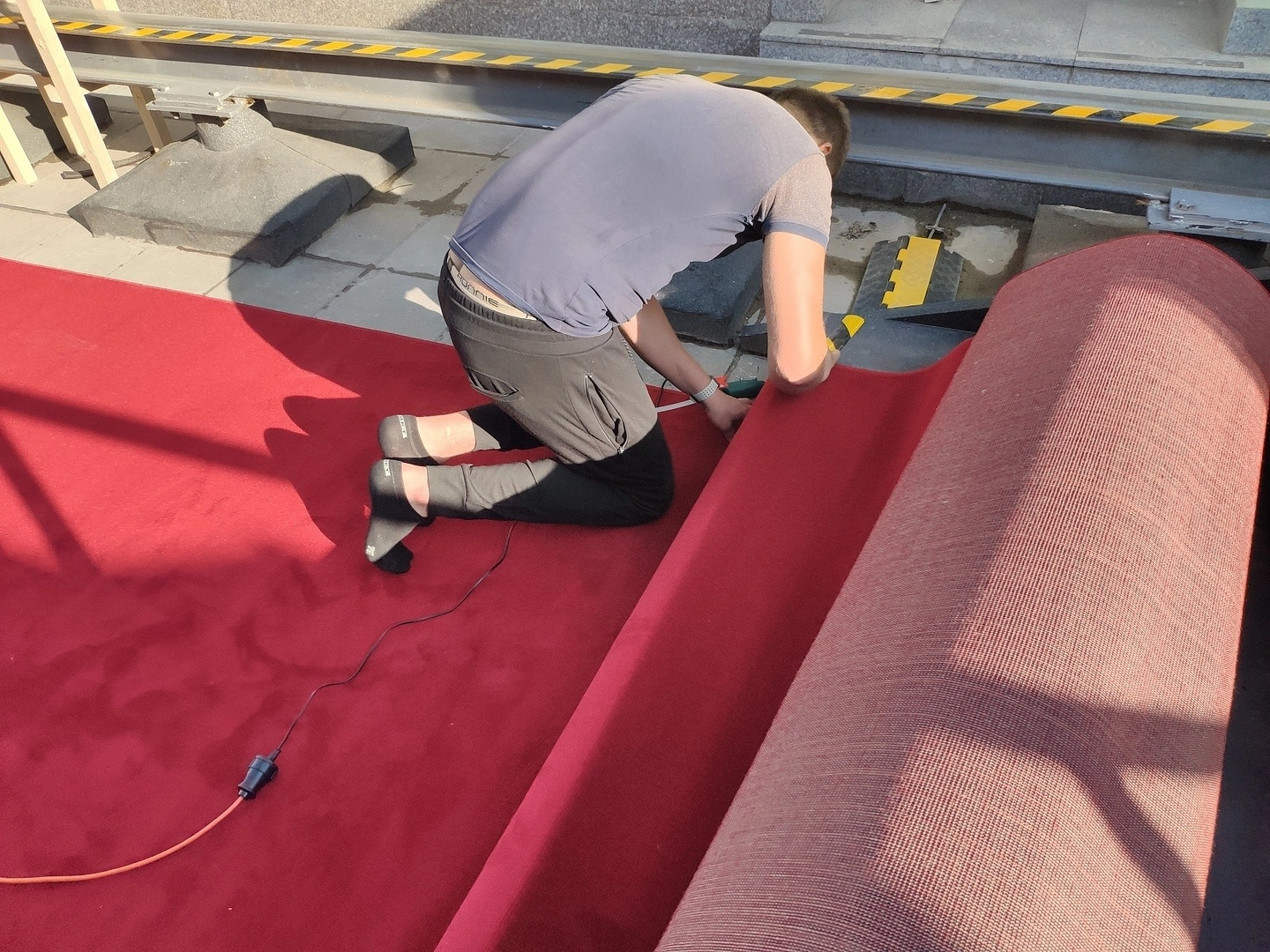 Укладка дорожки в Башне Империя, Москва Сити