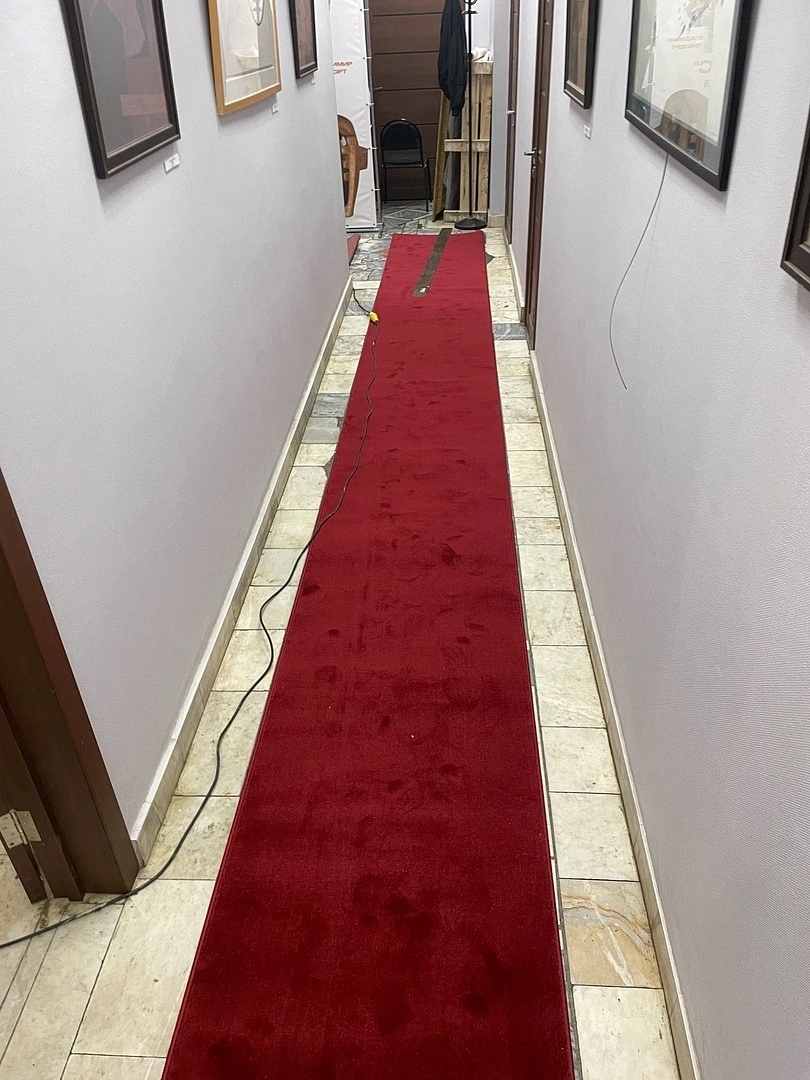 Укладка дорожки в галерее Элизиум 2