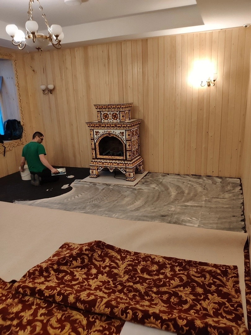 Укладка ковролина  в ресторане Индрик 2