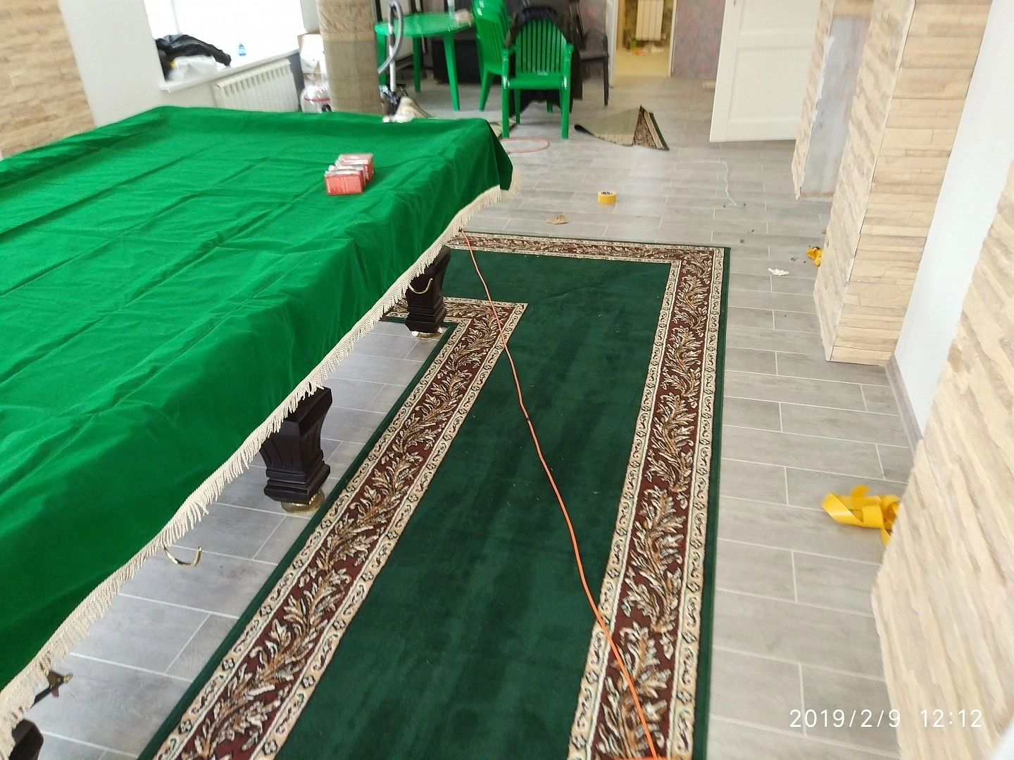 Укладка дорожки вокруг бильярдного стола 5