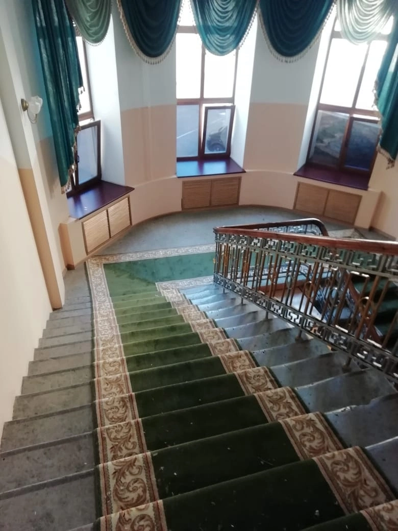 Укладка дорожек в офицерской бронетанковой школе 5