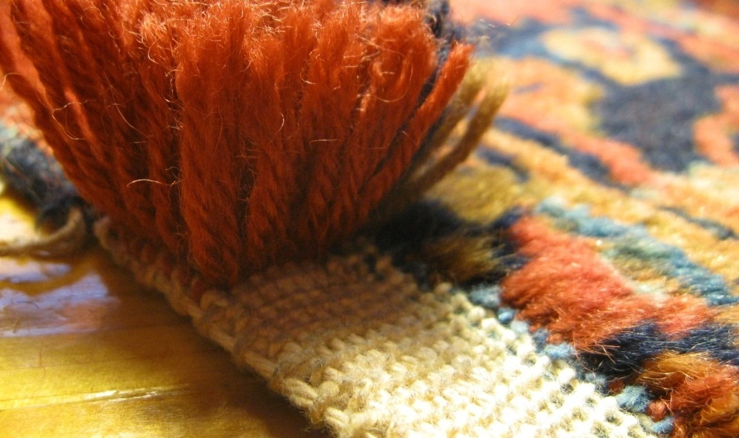 Ремонт и реставрация шерстяных ковров