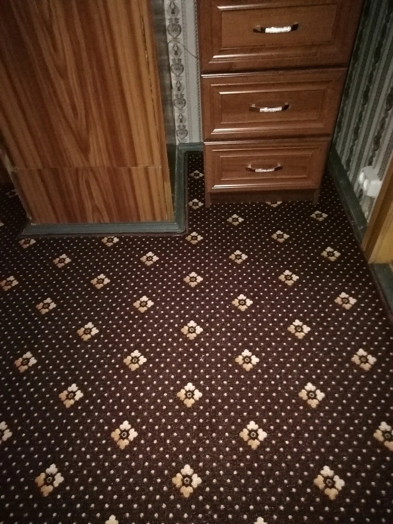 Укладка ковролина в квартире 7