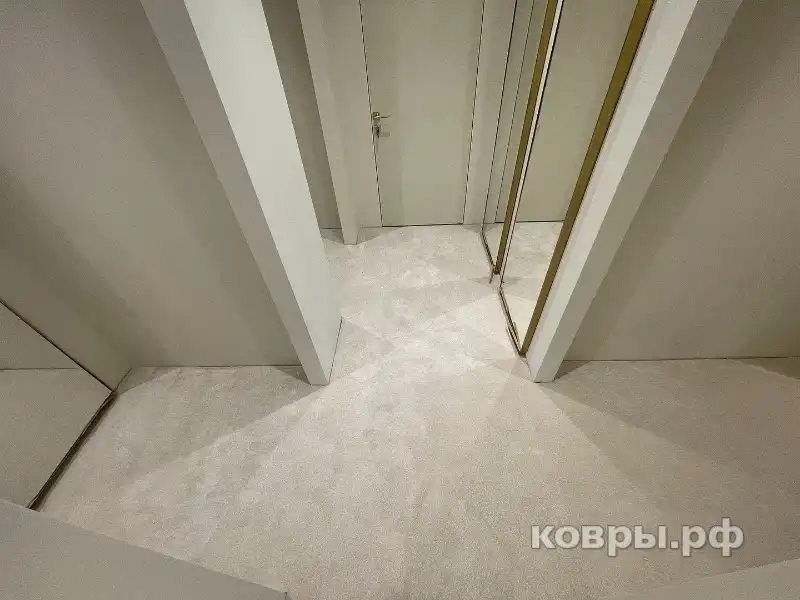 Укладка ковролина в ТЦ Авиа Парк