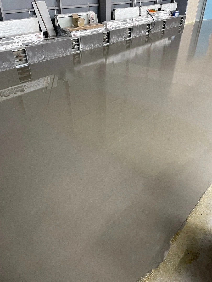 Укладка линолеума в дворце бильярдного спорта 5