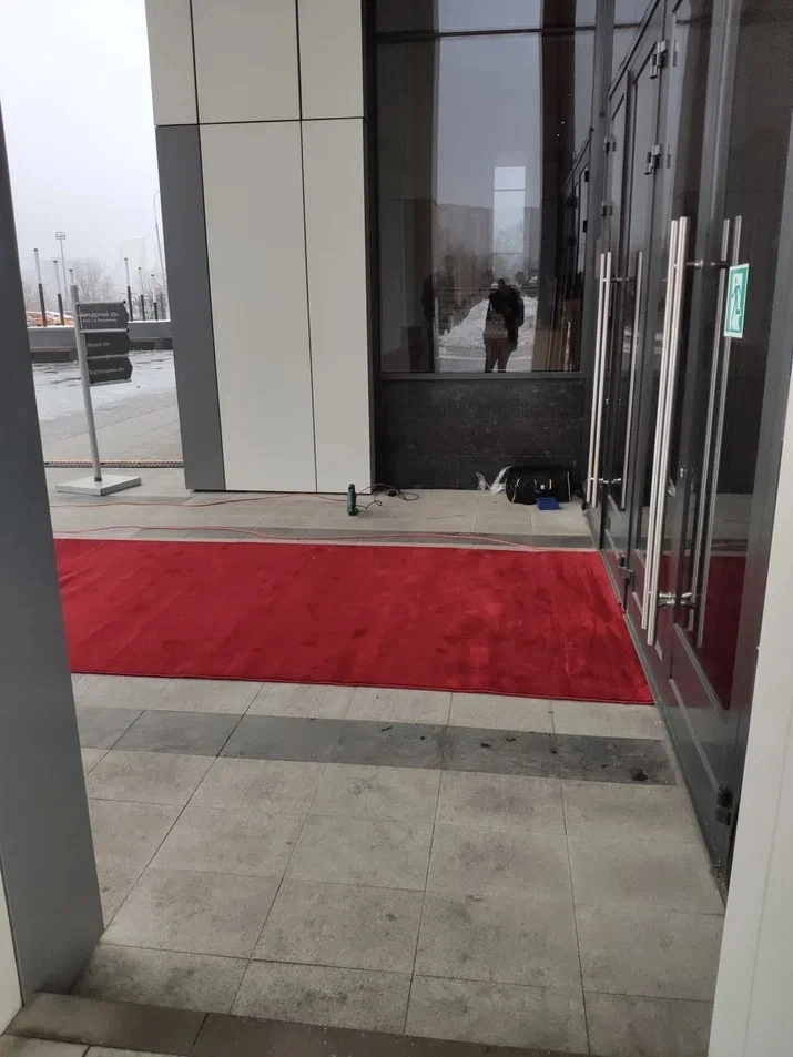 Укладка дорожки у Концертного зала имени С.В. Рахманинова 2