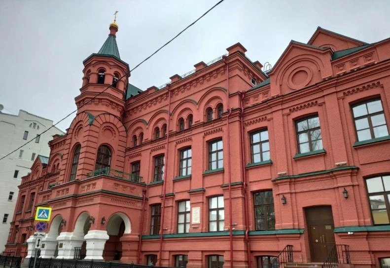 Церковь Владимира Равноапостольного при Епархиальном доме