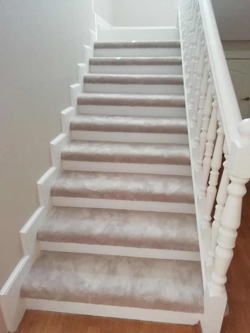 Укладка ковролина в коттедже