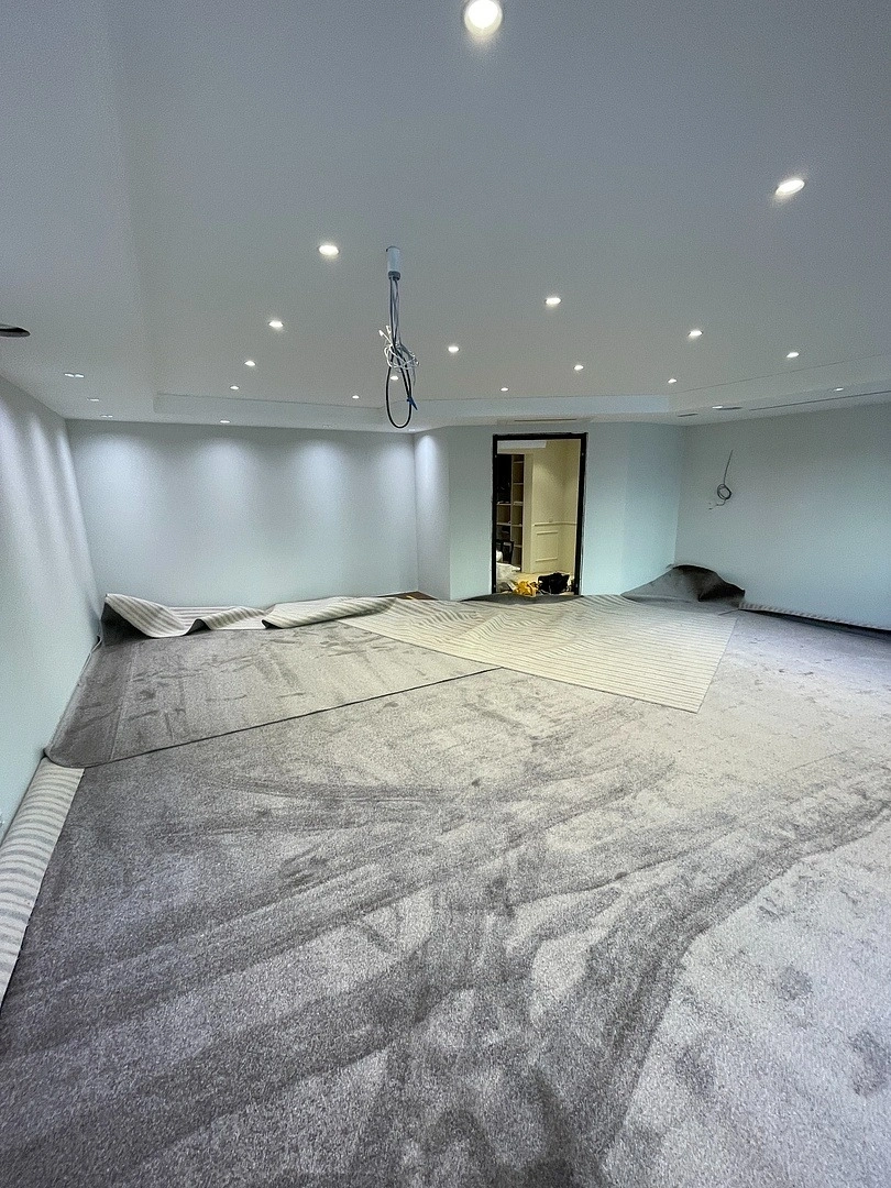 Укладка ковролина в квартире 9