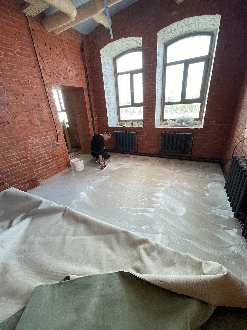 Укладка ковровой плитки в архитектурном бюро 3