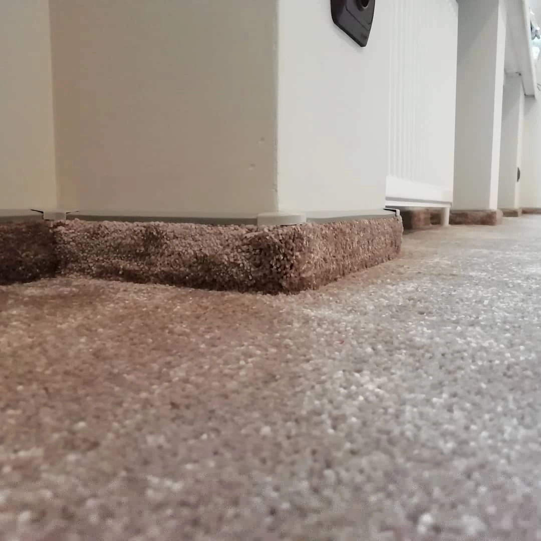 Укладка ковролина на лестницу  14