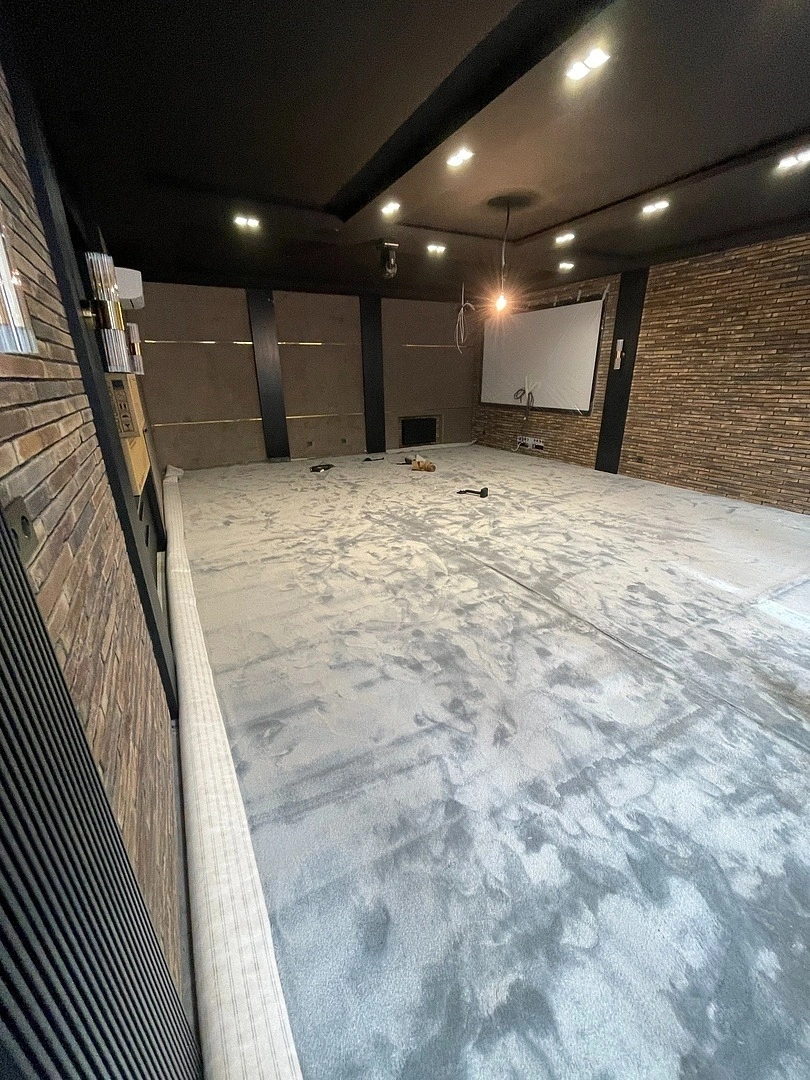 Укладка ковровой плитки в архитектурном бюро 23