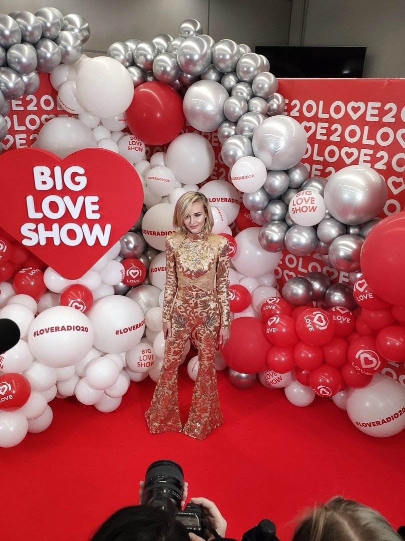 Укладка дорожки в Крокус Сити Холл 10