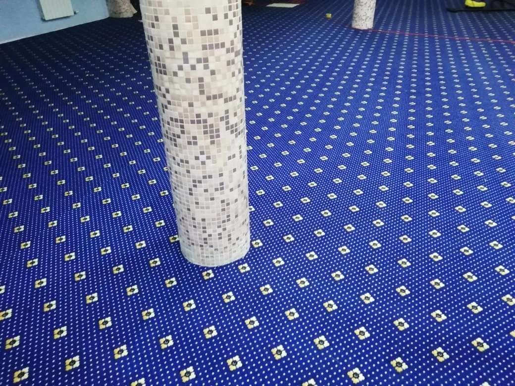 Укладка ковролина в Храме Кришны 4