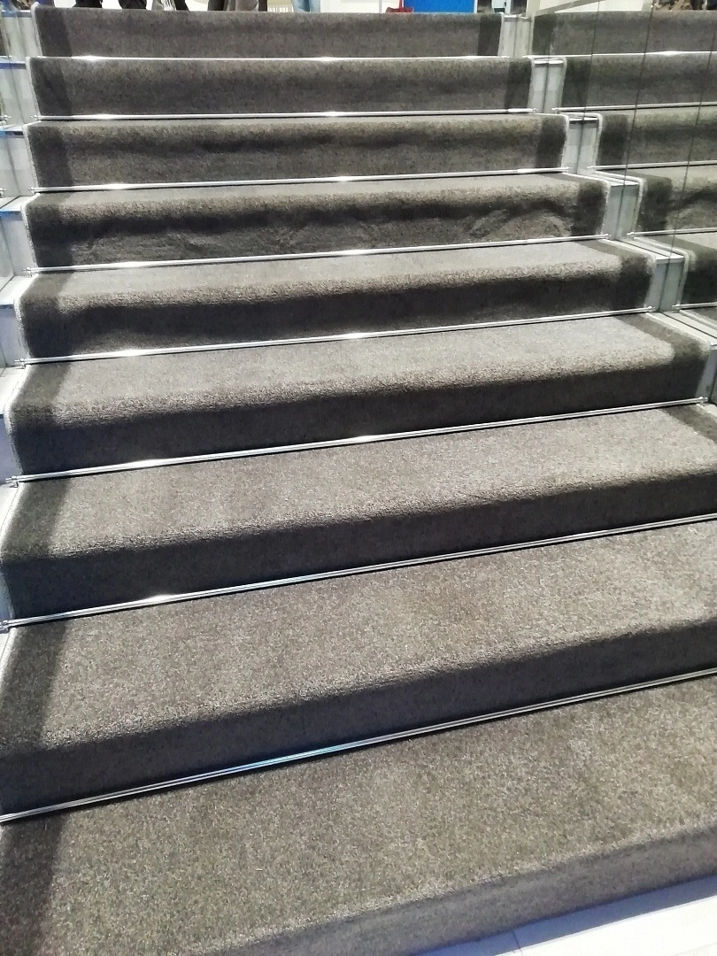 Укладка ковролина в Доходный дом Я. А. Рекка 5