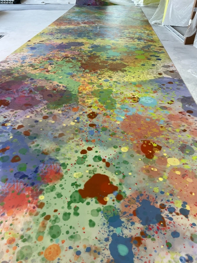 Укладка дизайнерского линолеума