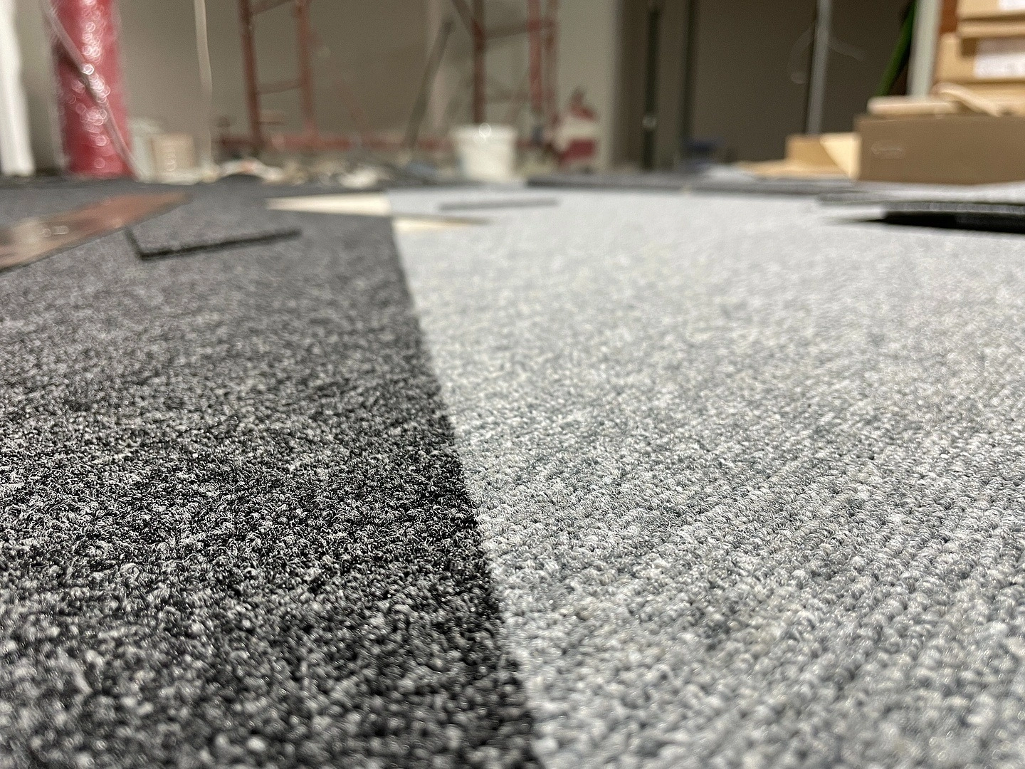 Укладка ковровой плитки в архитектурном бюро 5