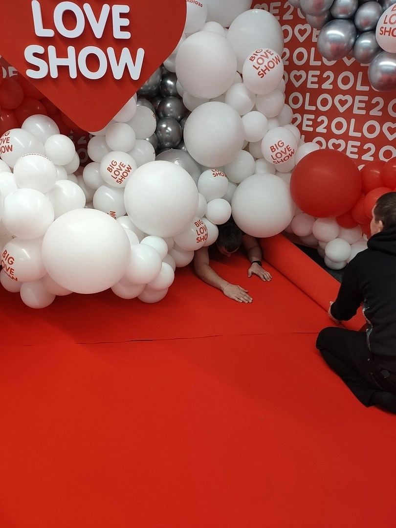 Укладка дорожки в Крокус Сити Холл 4