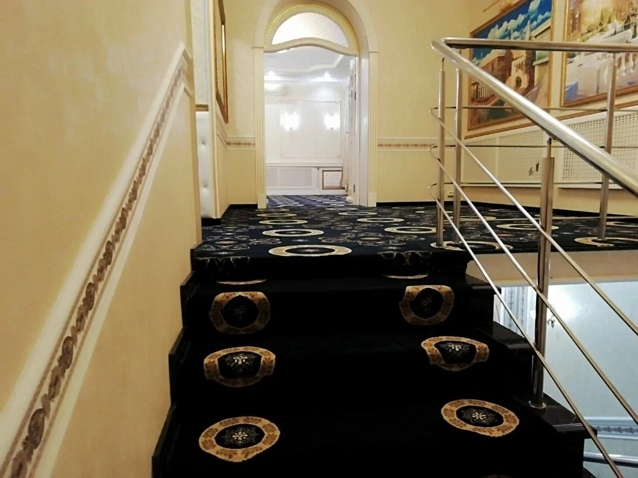 Укладка ковролина в ЗАГСе 2