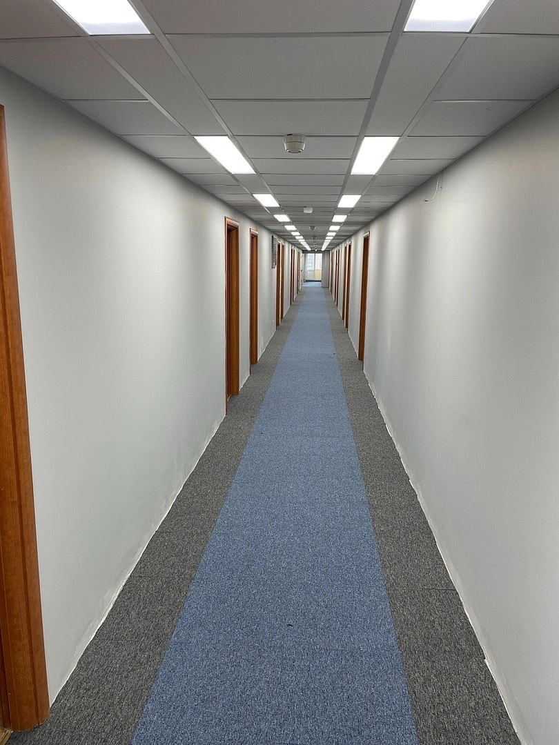 Укладка ковровой плитки в президентской академии  5