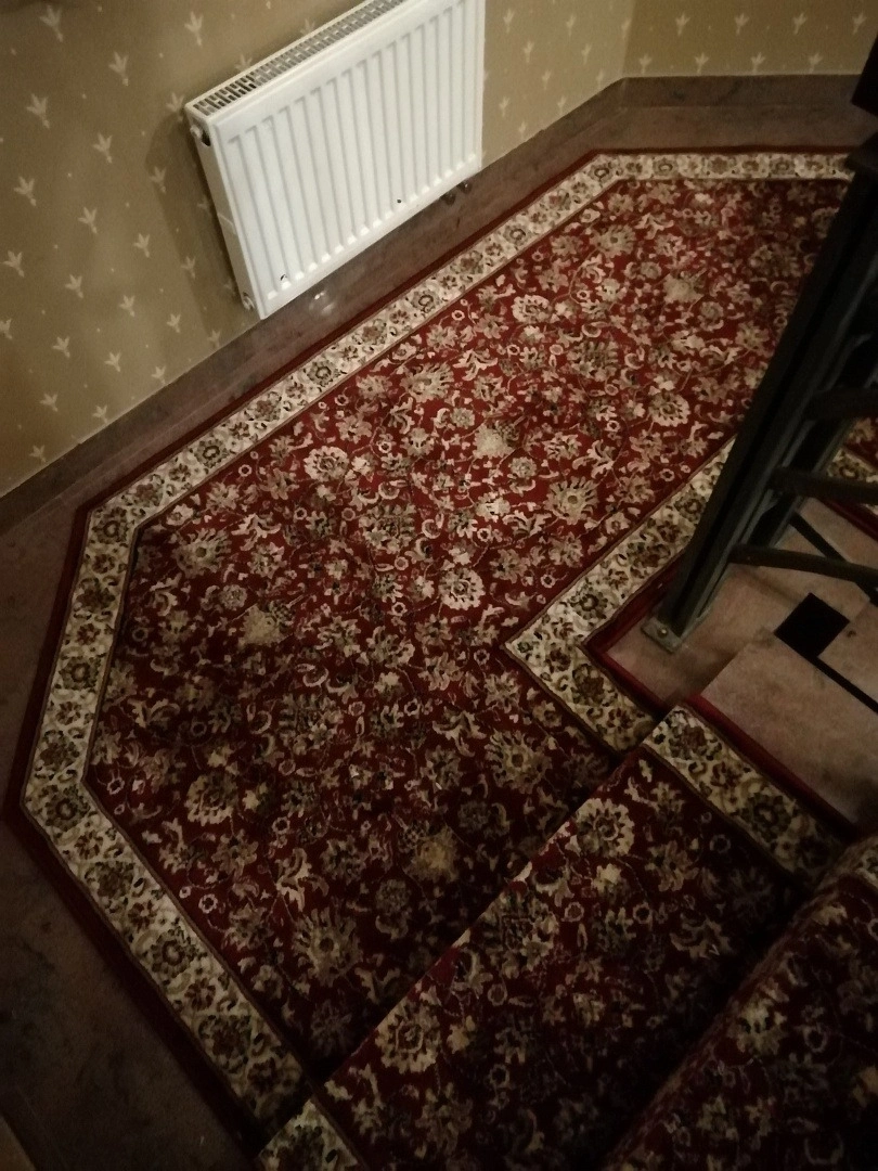 Укладка дорожки на лестницу 5