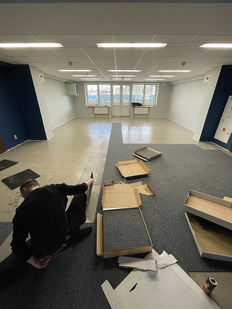 Укладка ковровой плитки в президентской академии  7