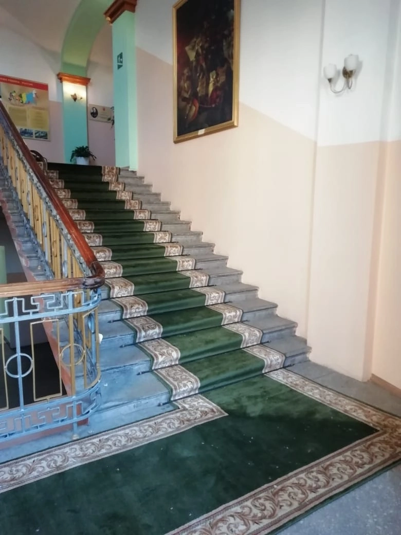 Укладка дорожек в офицерской бронетанковой школе 6