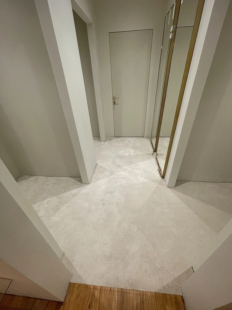 Укладка ковролина в ТЦ Авиа Парк 6