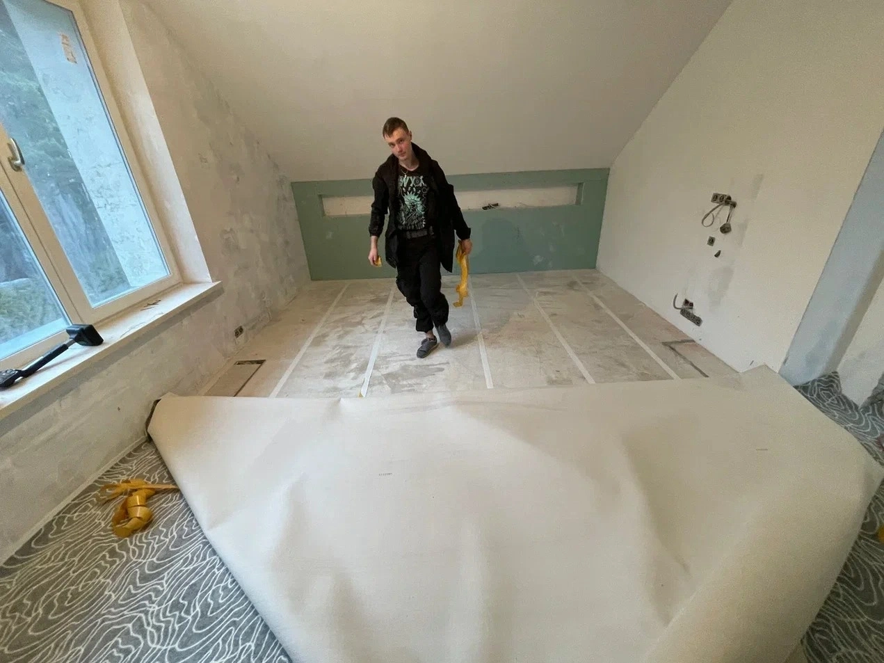 Укладка ковролина  в коттедже в Зеленограде 3