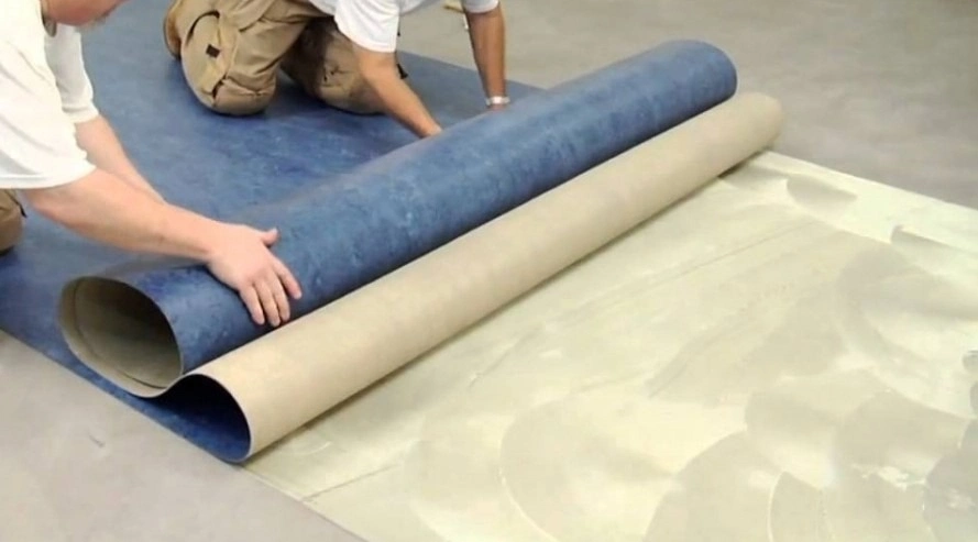 Укладка мармолеума