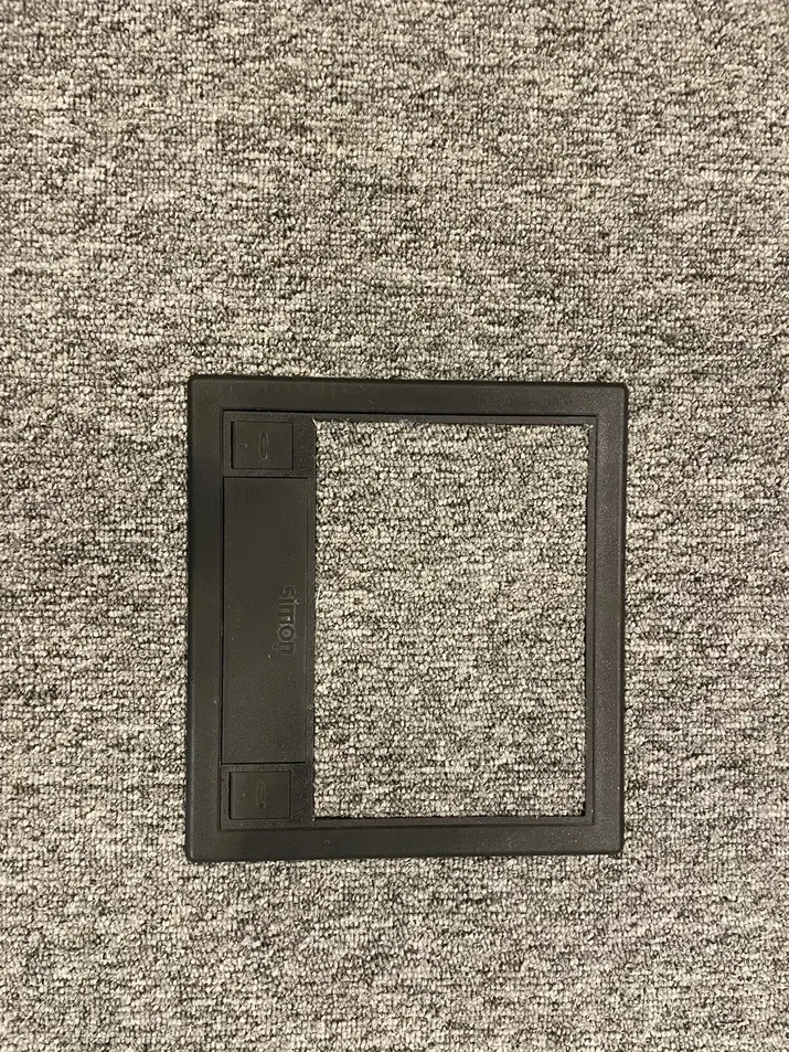 Укладка ковролина в домашнем кинозале коттеджа 5