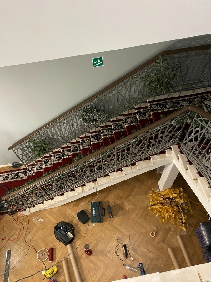 Укладка ковровой дорожки  в усадьбе Знаменское-Губайлово 6