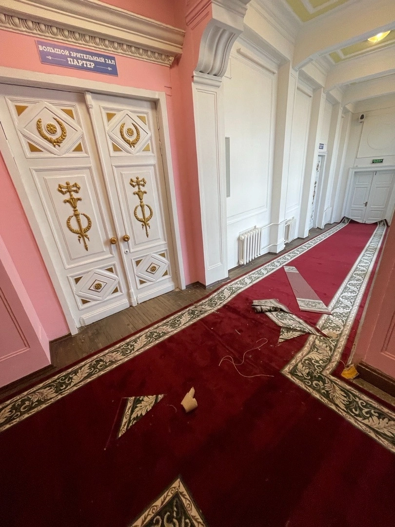 Укладка дорожки в Доме Культуры 13