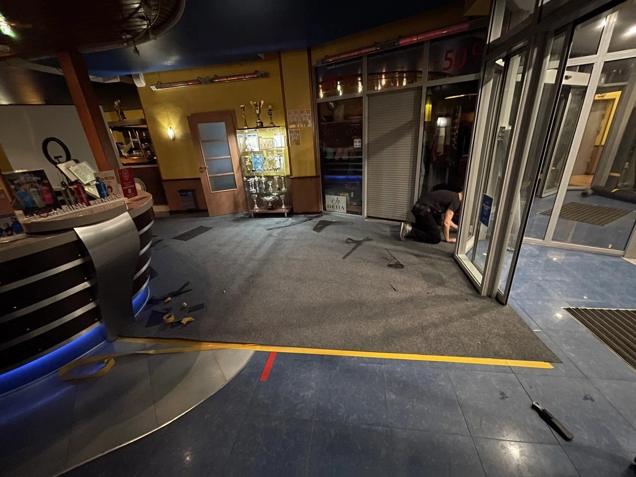 Укладка ковролина в фитнес-клубе Janinn Fitness 2