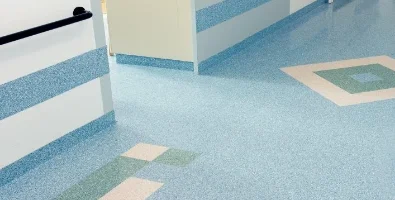 Укладка антистатического линолеума с дизайном