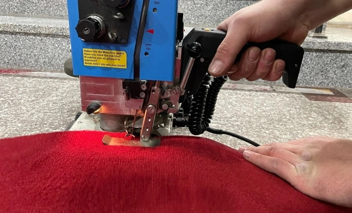 Оверлок ковров и ковровых покрытий на дому