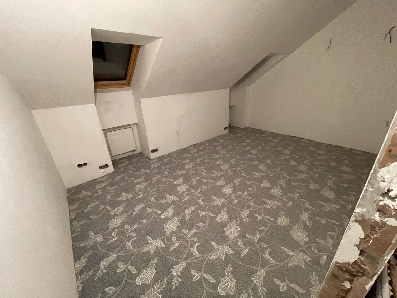 Укладка ковролина  в коттедже в Зеленограде 9