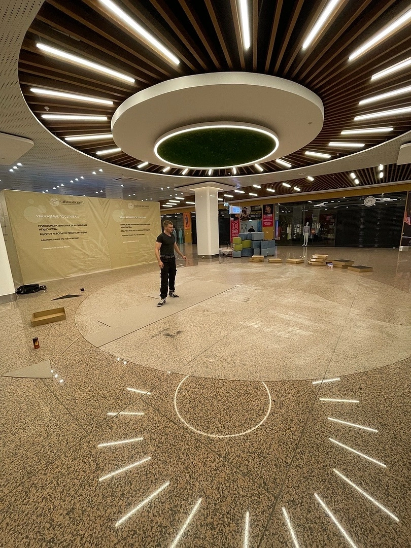 Укладка ковровой плитки в ТЦ Щелковский 4