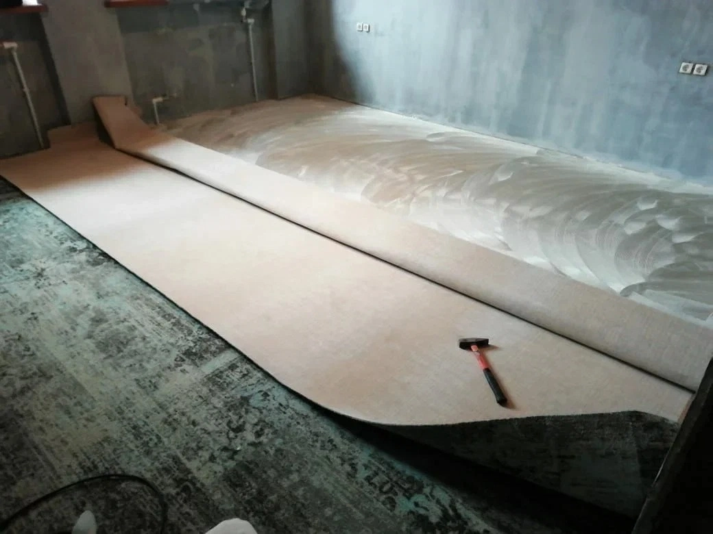 Укладка ковролина в новостройке 2