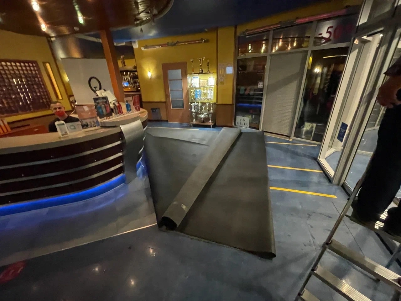 Укладка ковролина в фитнес-клубе Janinn Fitness