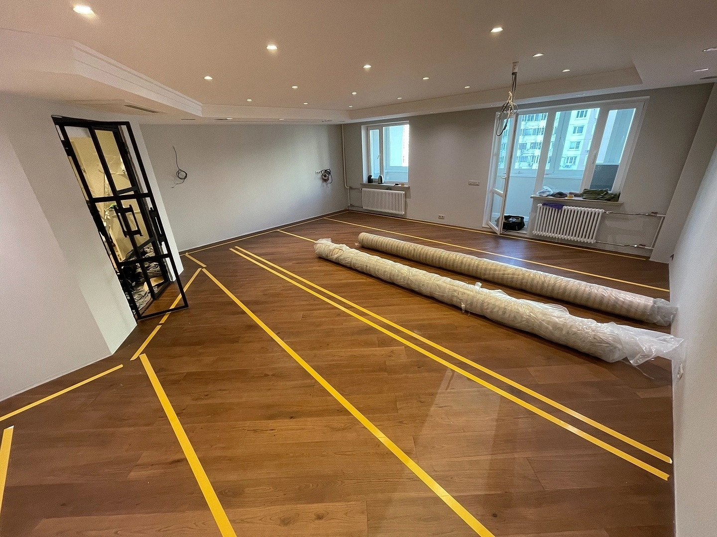 Укладка ковролина в квартире 2