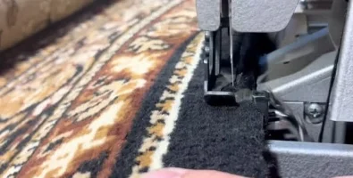 Оверлок стандартного четырехугольного ковра