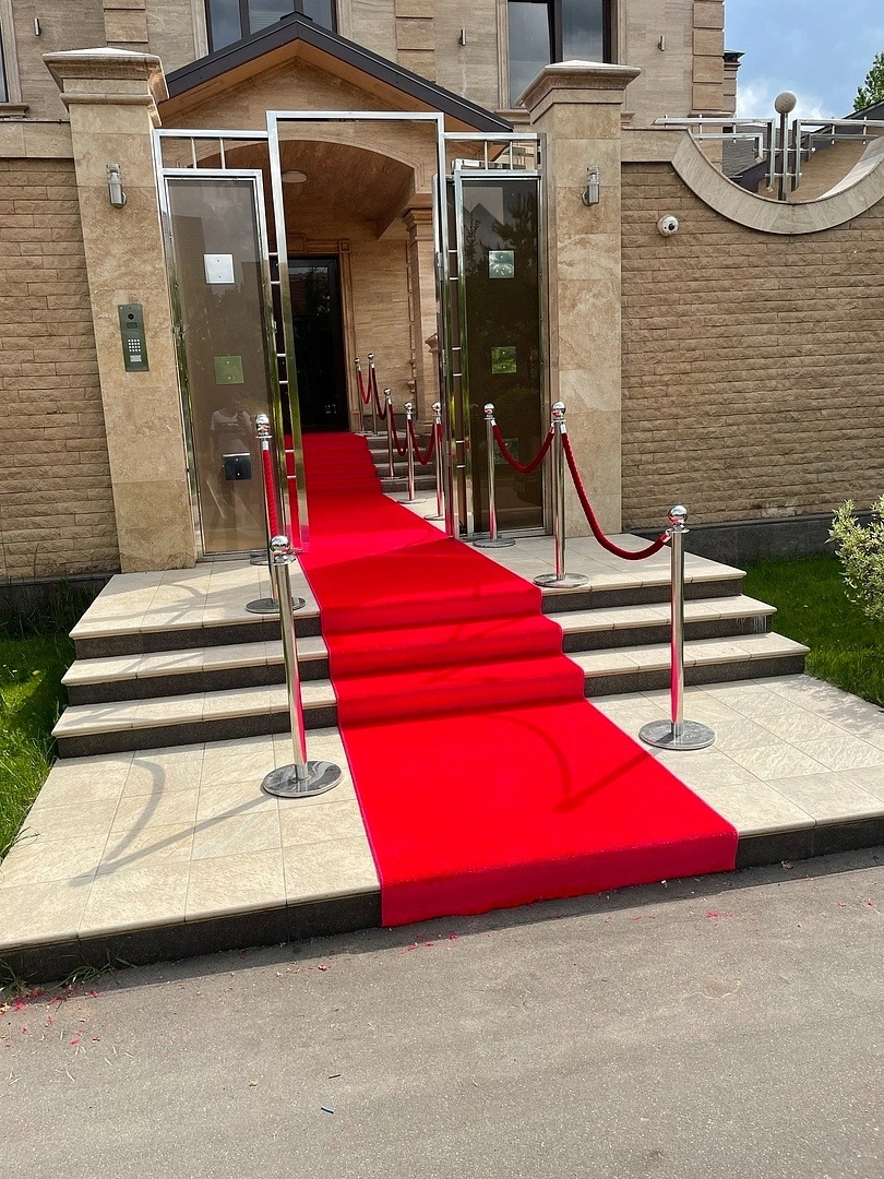 Укладка дорожки в Par & Palace 5* 7